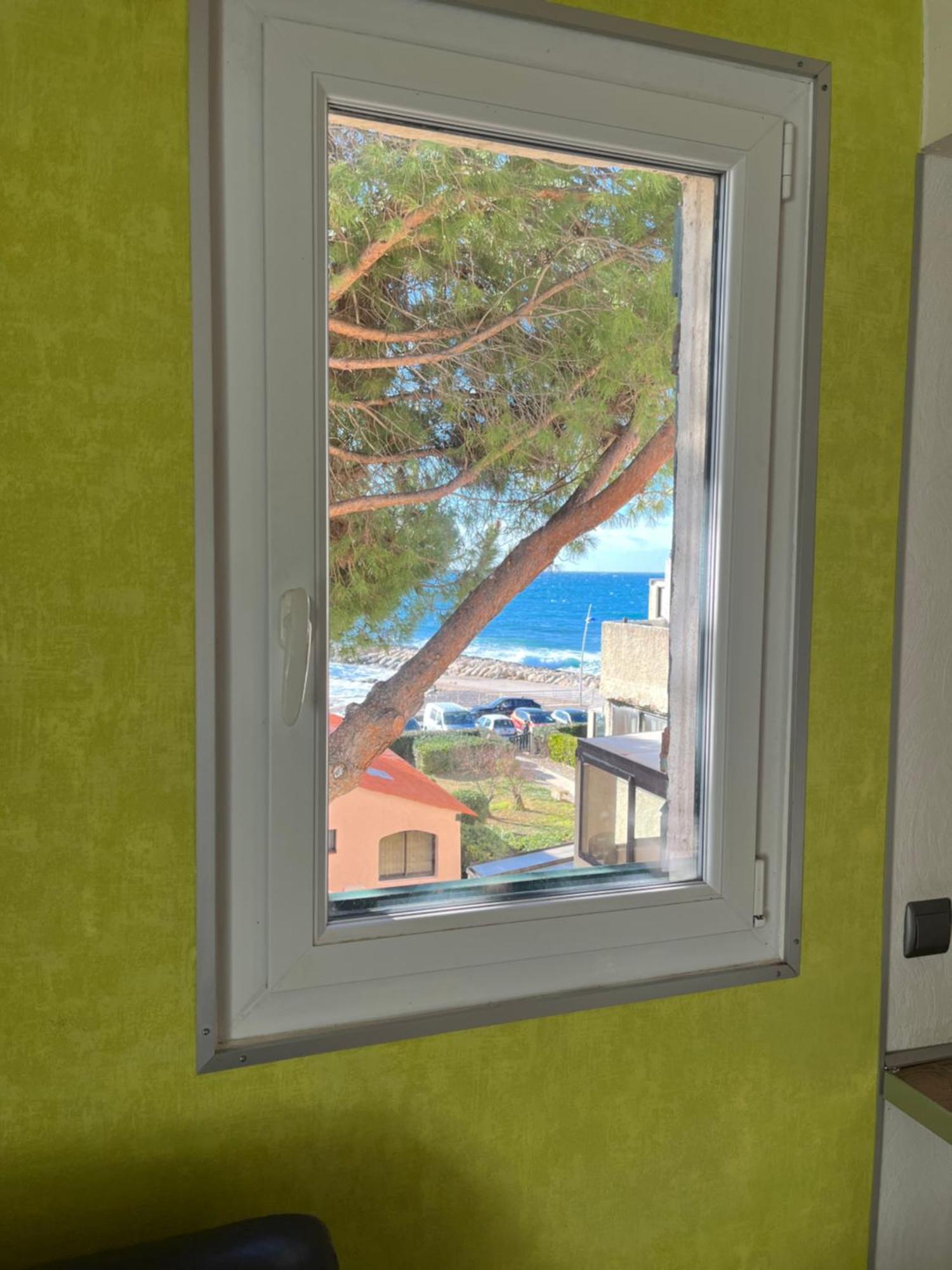 Le Bruit Des Vagues En Dormant Apartment Sausset-les-Pins Exterior foto